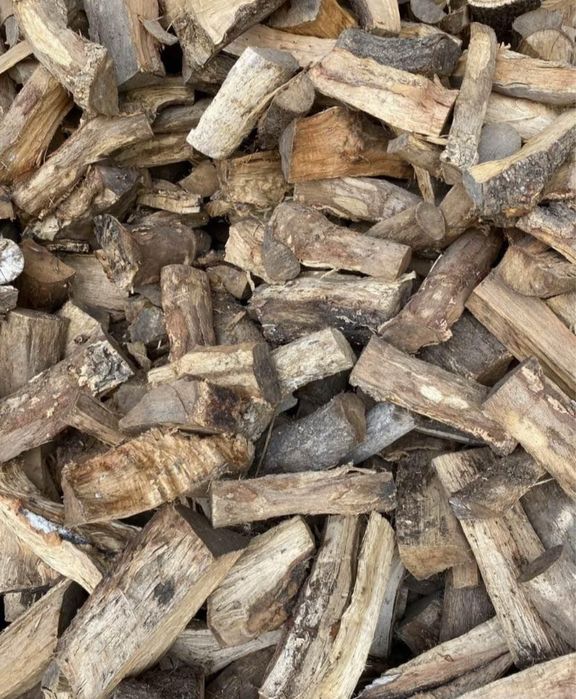 Venda se lenha de Eucalipto e de Sobreiro