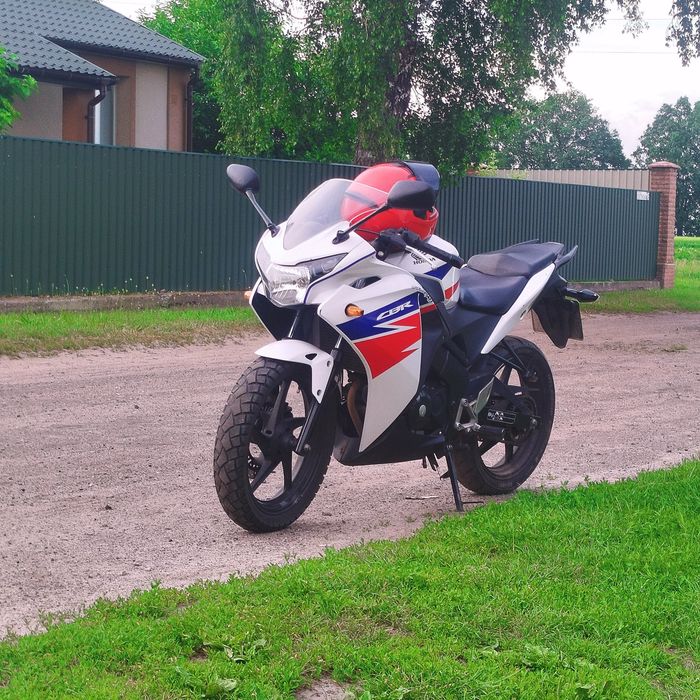 Продам Хонда сбр 125 р