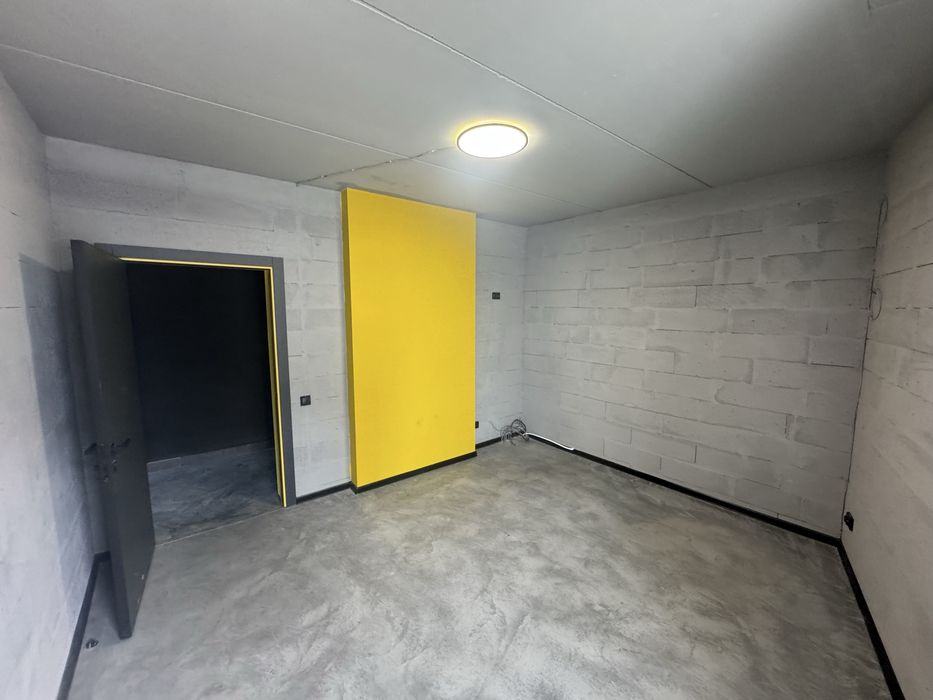 Здам офіс LUX WASH, Бровари вул. Степана Бандери 2 ,генератор паркінг,трафік великий
