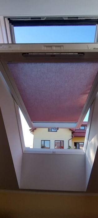 Roleta Velux - stan bdb