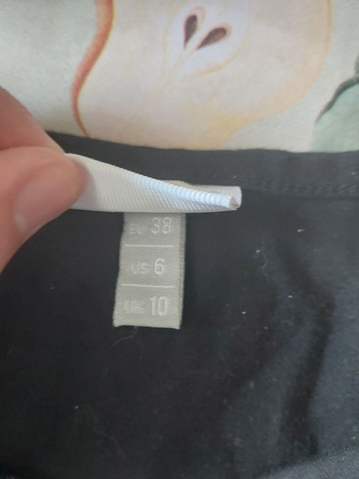 Top ellesse tamaho 38