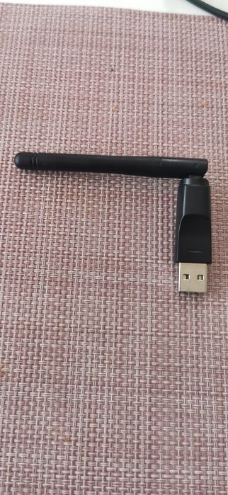 Karta sieciowa Wifi 2,4 GHz 150 Mbps USB 2.0