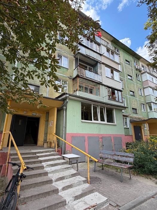 Купити 3 км квартиру 73 м² — просп. Перемоги, 187  Чернігів, MO77