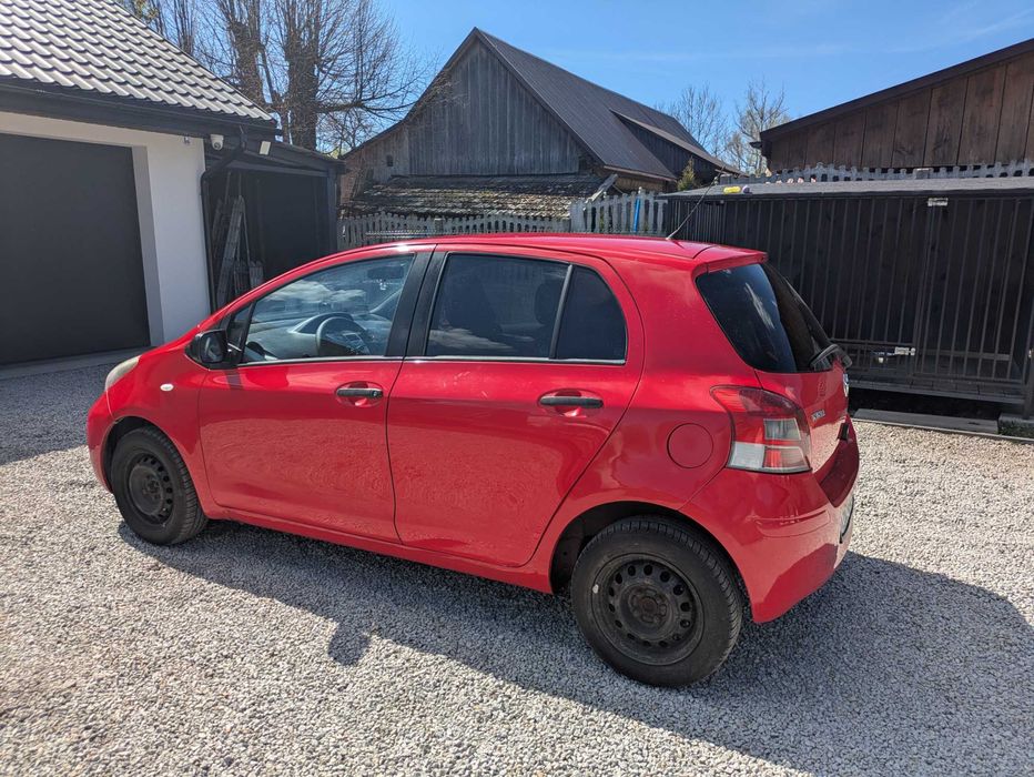Toyota Yaris 2010