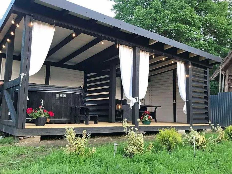 Котедж на 8 осіб з басейном. Сколе