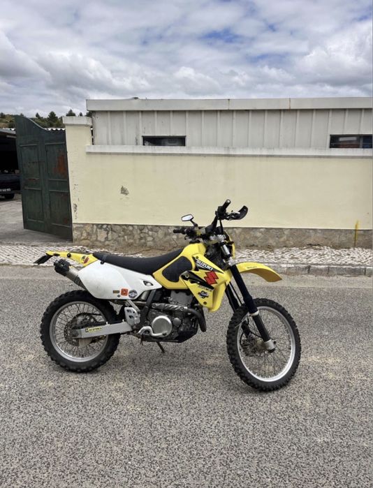 drz 400 E matriculada