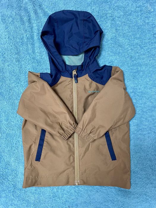 Вітровка для хлопчика від Decathlon