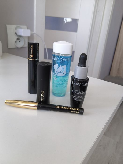 Lancome nowe kosmetyki tusz do rzęs kredka do oczu szminka serum płyn.