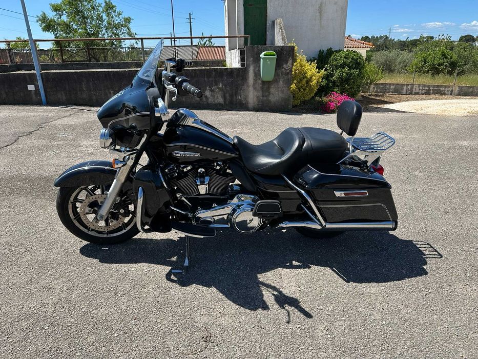 Harley Davidson FLHTCUI 107 Electra Glide Ultra Limited 2017