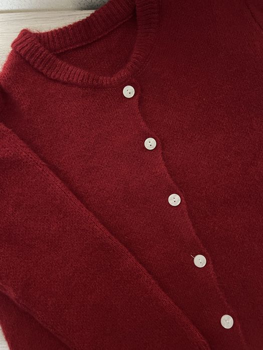 Червоний вʼязаний кардиган/ светр з ґудзиками