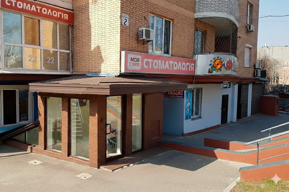 Оренда фасадного торгового приміщення 133м² — вул.Чорновола, 2