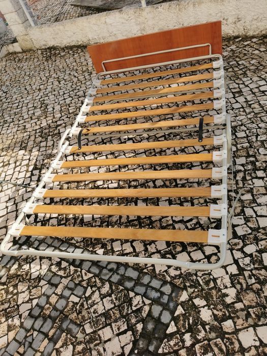 Divã cama articulada