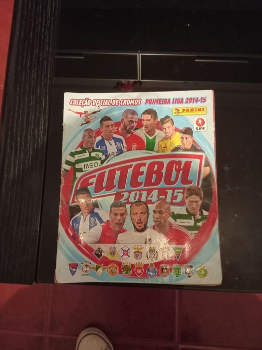 Vendo cadernetas  de futebol  nacional  epocas 2013 a 2020