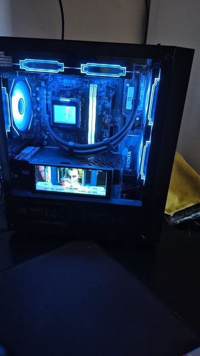 Torre Gamer Ryzen 7 7 7800X3D