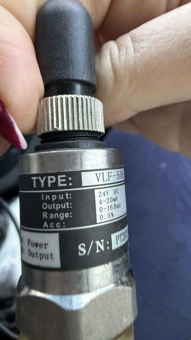 Sensor czujnik cisnienia elektroniczny do falownika