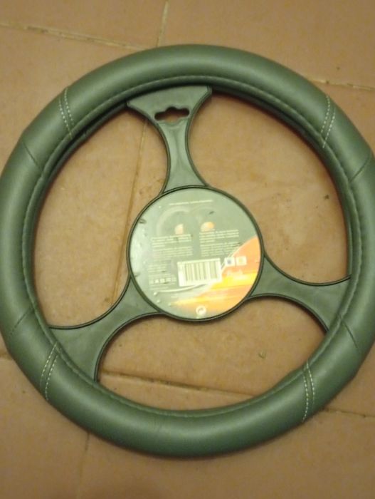 Cobertura de Volante novo nunca utilizado