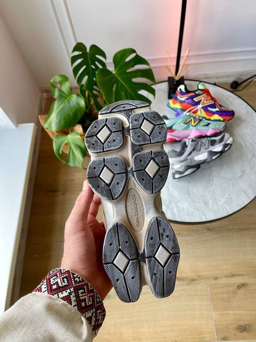 New Balance 9060 Beige Brown 38-45р коричневі нюбеленс