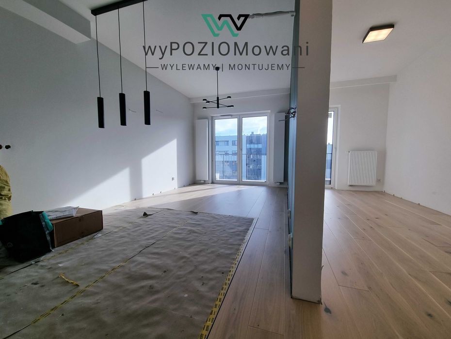 Montaż paneli LVT | winylowych | na klej | Berry Alloc | parkiety