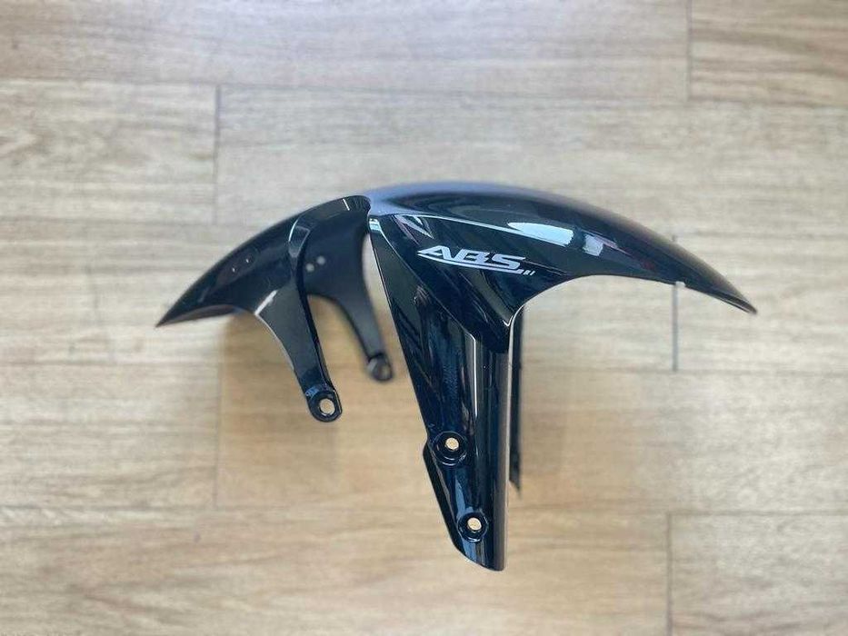 CARENAGEM GUARDA LAMAS DIANTEIRO ORIGINAL PARA SUZUKI GSX-S