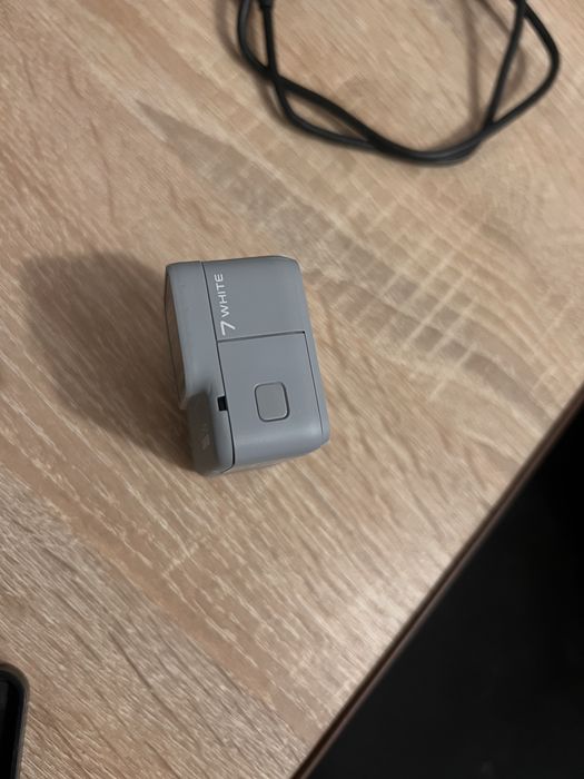 Продаю GoPro 7 white