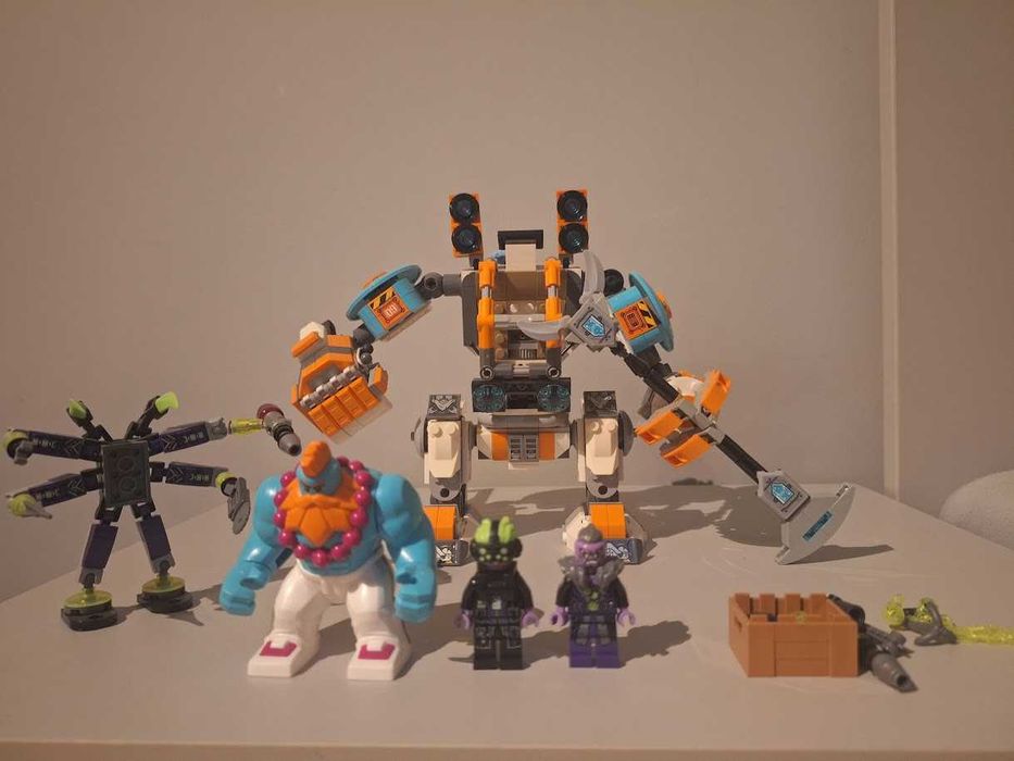 LEGO 80025 Monkie Kid - Mocarny mech Sandy’ego