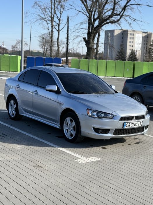 Mitsubishi Lancer X 2.0 CVT 2010, рідний пробіг, гарний стан