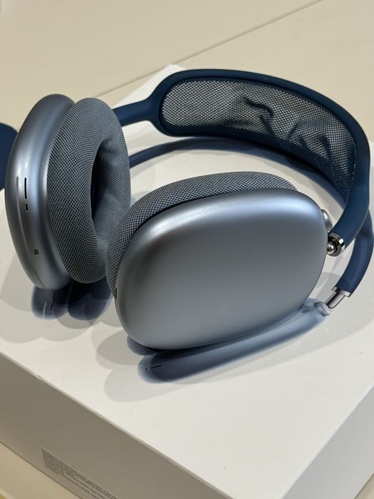 AirPods Max 2024 Blue
