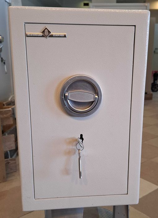 Sejf domowy Hartman Tresore, klasa S2 odporności na włamanie, na broń