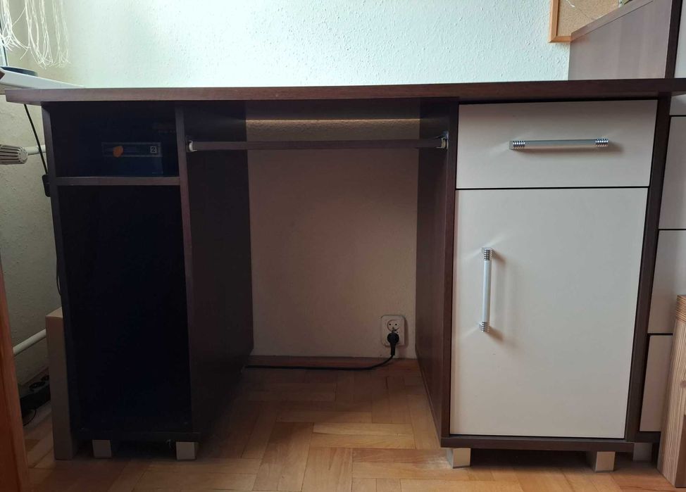 Biurko BODZIO - stan bardzo dobry