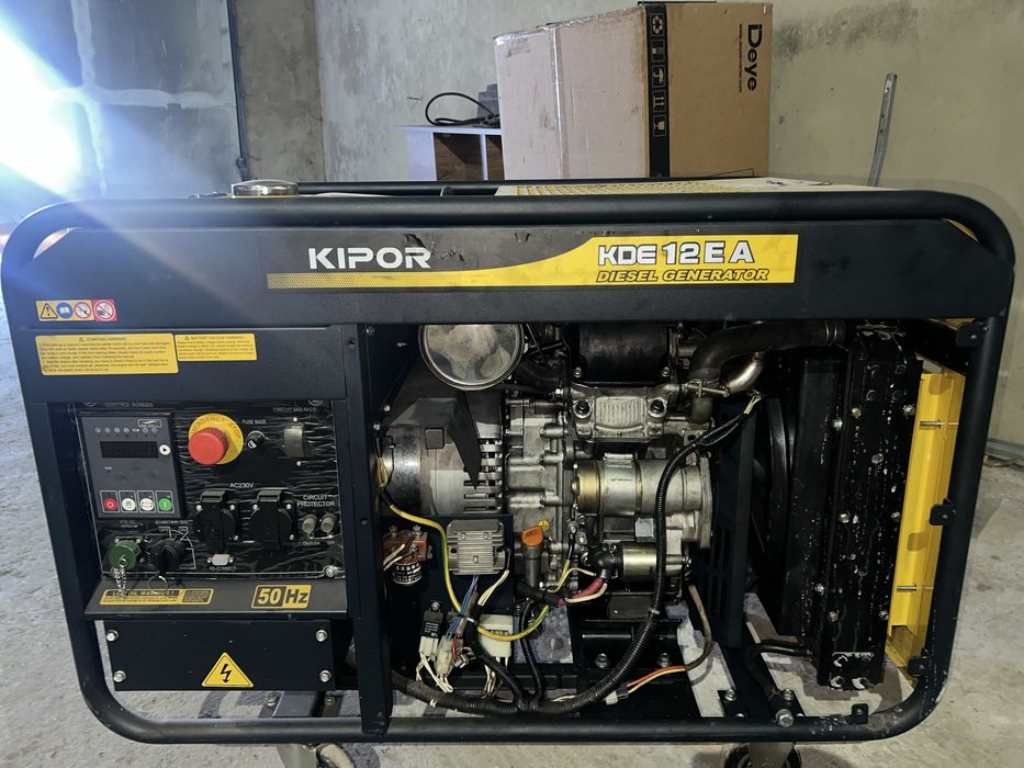 Продам дизельний генератор