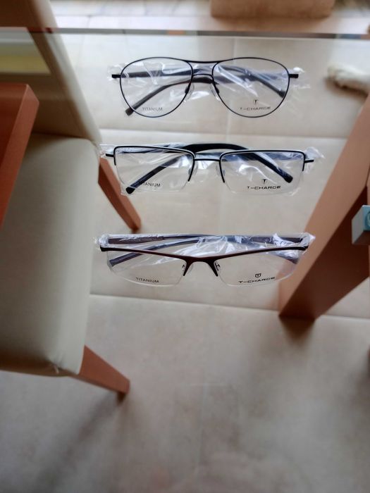 Armação de óculos de Homem em Titânio