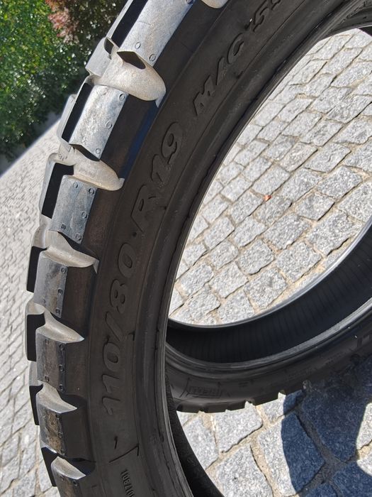 Pneus Pirelli moto usados