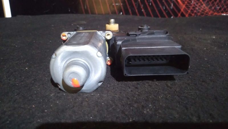 Motor Do Elevador Porta T.D Volkswagen Passat Variant (3B5)