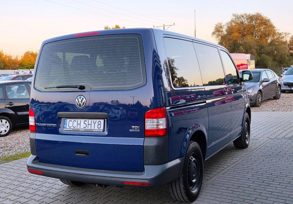 Volkswagen Transporter 2,0 TDI 140 KM 9- Osobowy
