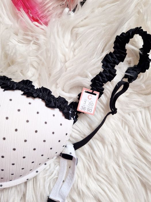 Нижня білизна бюст Tezenis C80 бюстгальтер ліф