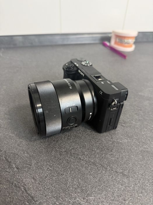 Sony a6400 sony 50mm 2.8 macro