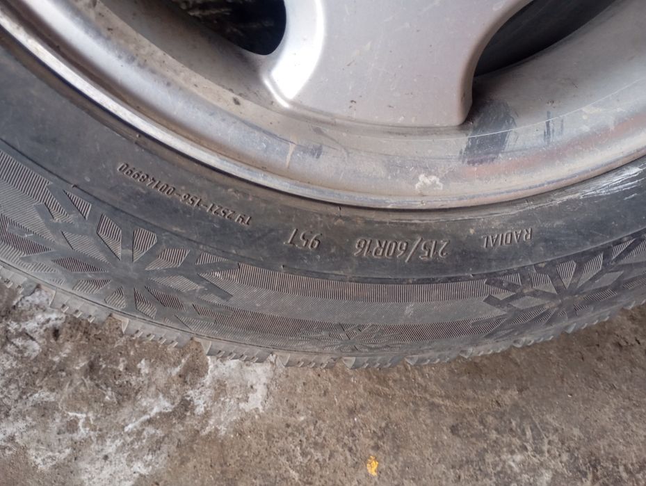 Продам 4 колеса Мерседес R16