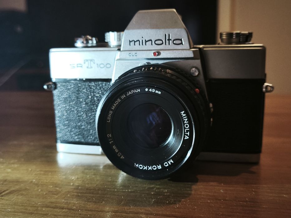 Minolta SR-T 100 + Lente Minolta MD Rokkor 45mm f/2 — 100% Funcional