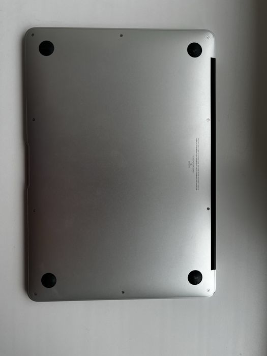 Apple Macbook Air