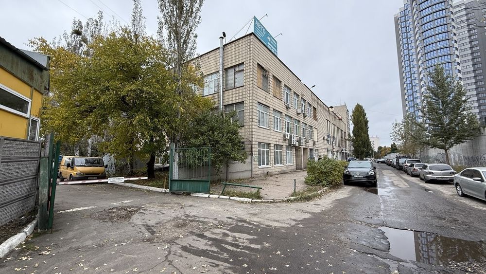 Зниження ціни! Офіс 4174м2 біля метро Лівобережна, вул. Шимановського
