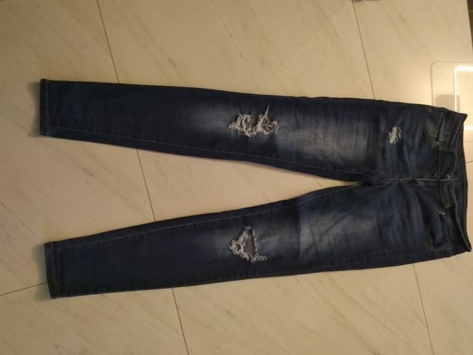 Jeansy  38 Amisu