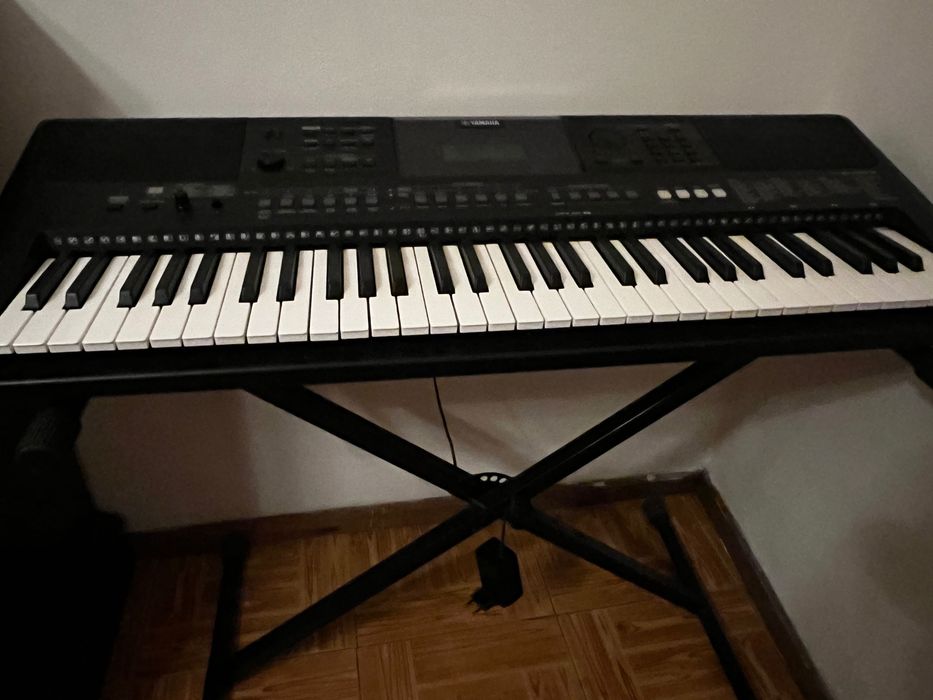 Vendo piano yamanha
