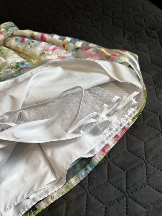 Святкова сукня у квіти