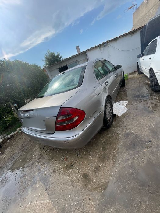 Mercedes e220 elegance 2003