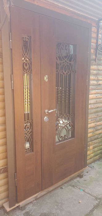 Drzwi zewnętrzne do domu