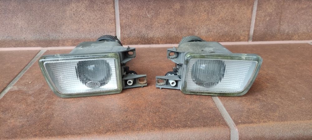 Halogeny przeciwmgielne przednie przód golf 3 Vento hella oryginał gti