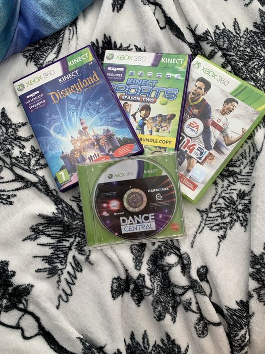 XBOX 360 z padem i 4 grami