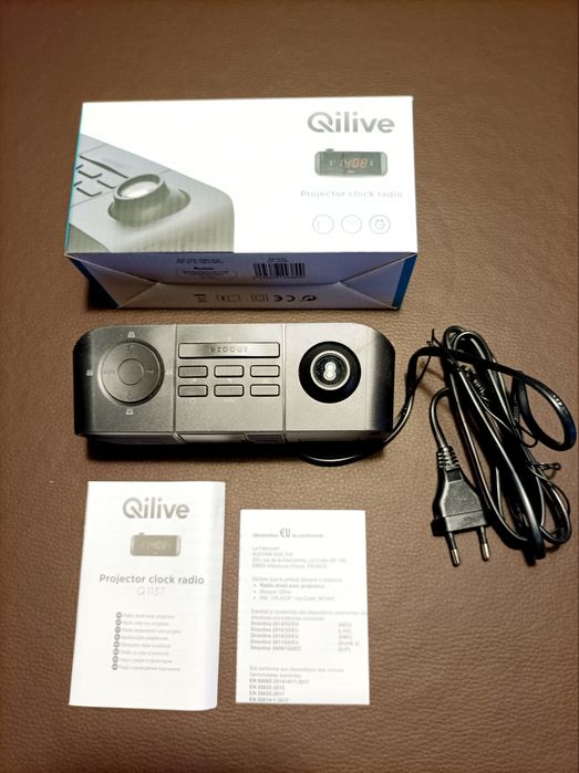 Radio Alarm Clock with Projector64284584140162122