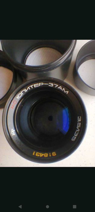 Obiektyw rosyjski MC JUPITER-37 AM   3,5-135 mm.  Mocowanie gwint M-42.