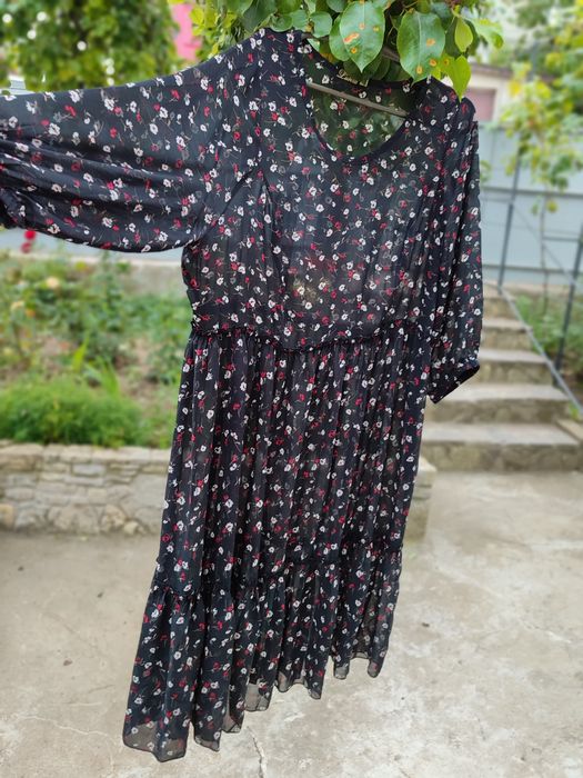 Легке жіноче шифонове плаття з підкладкою